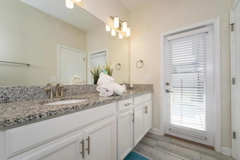 Luxury 5 Bedroom 5 Bath Private Pool 279 Holiday home Kissimmee