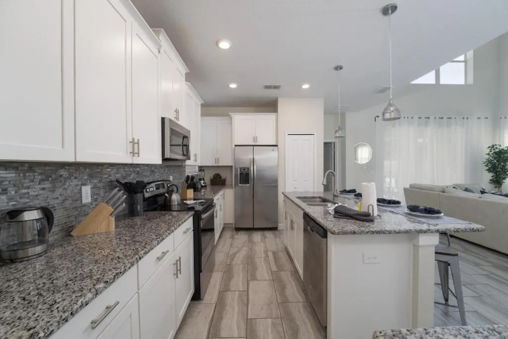 Luxury 5 Bedroom 5 Bath Private Pool 279 *