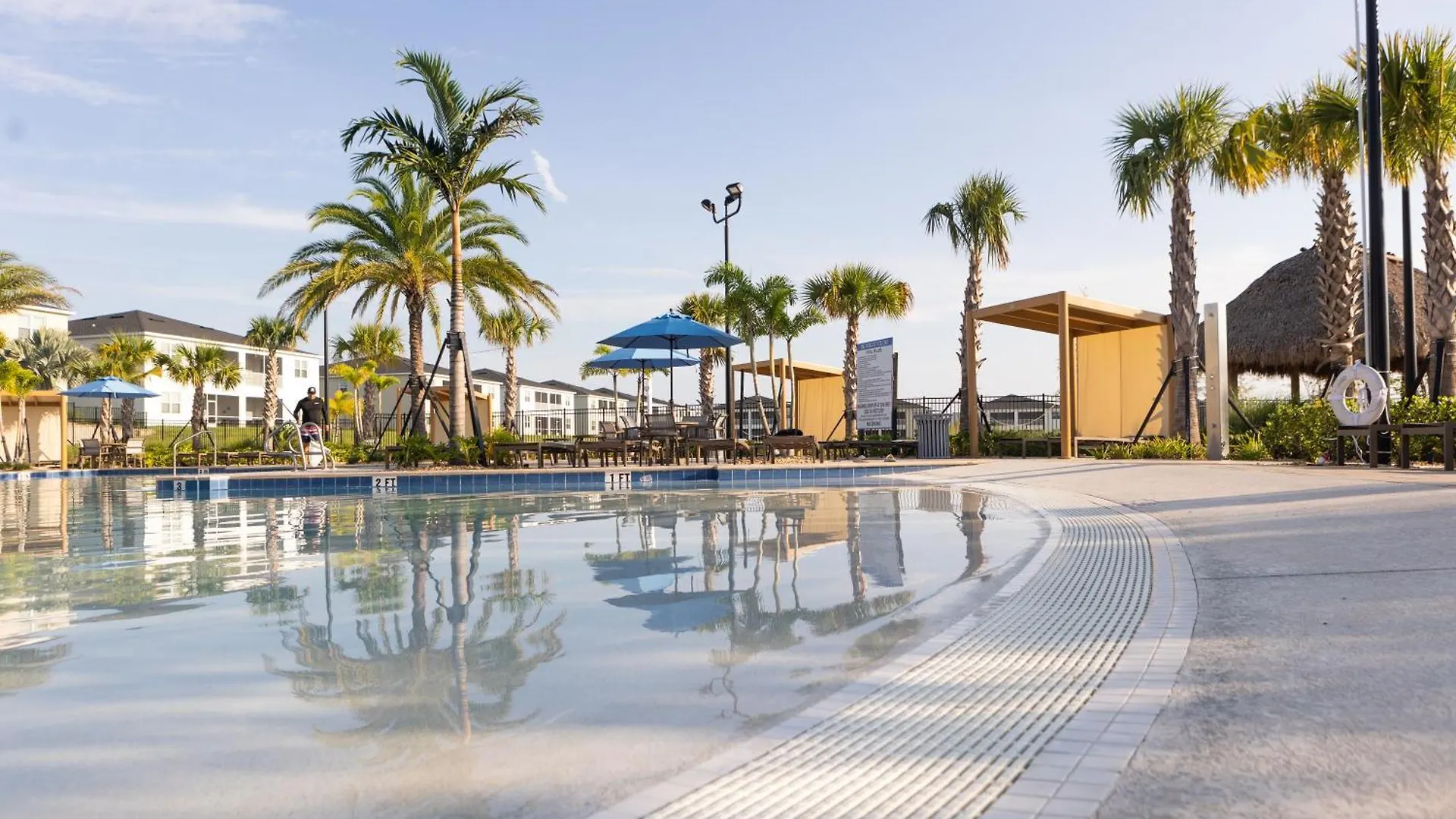 Luxury 6 Bedroom 5 Bath Pool 200 Holiday home Kissimmee