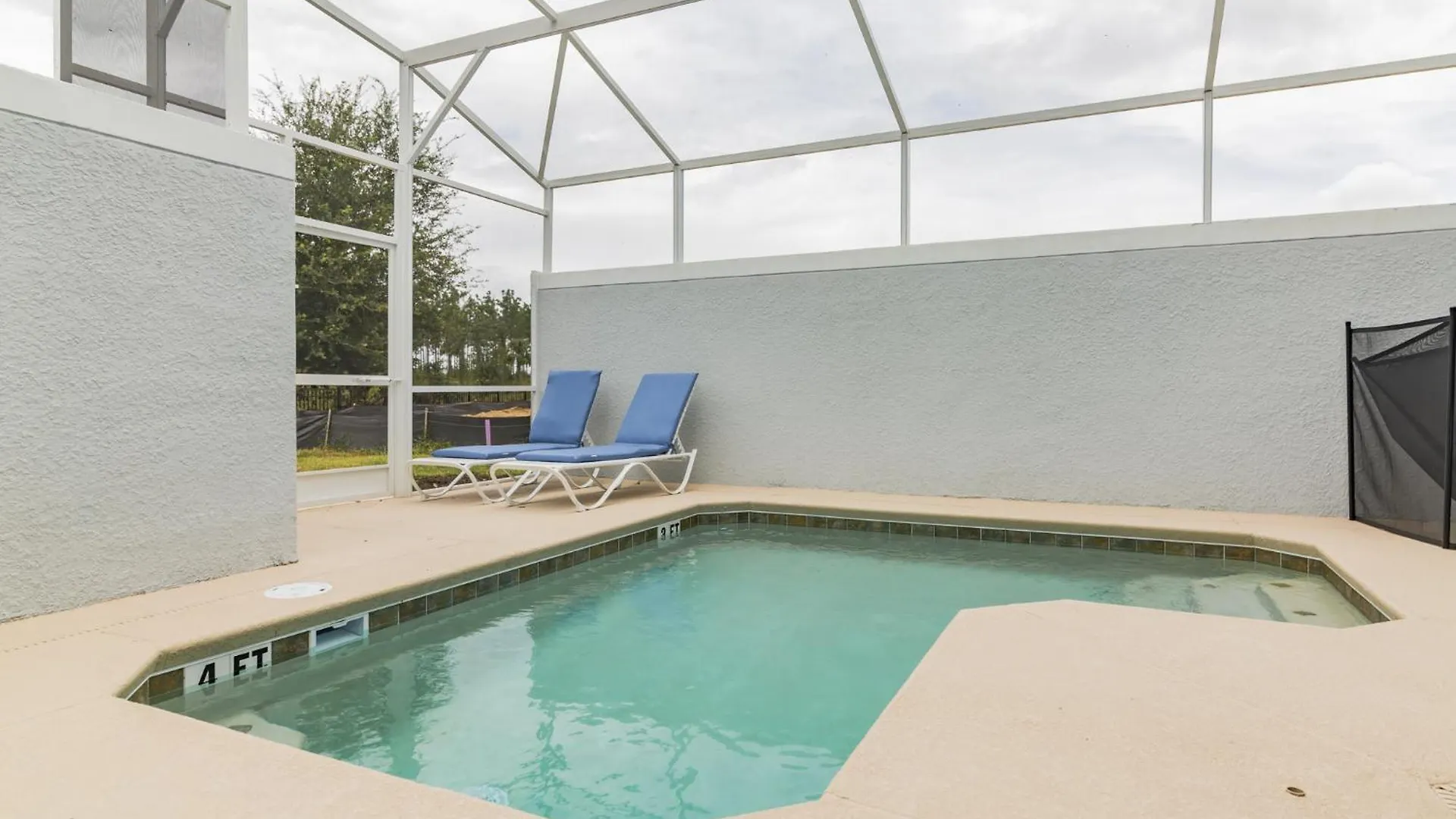 Luxury 5 Bedroom 4 Bath Private Pool 117 Holiday home