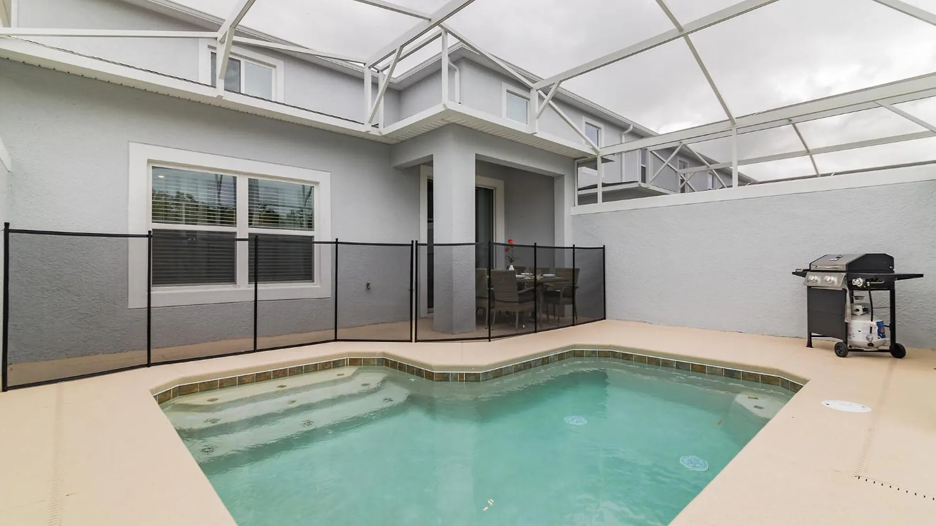 Luxury 5 Bedroom 4 Bath Private Pool 117 Holiday home Kissimmee