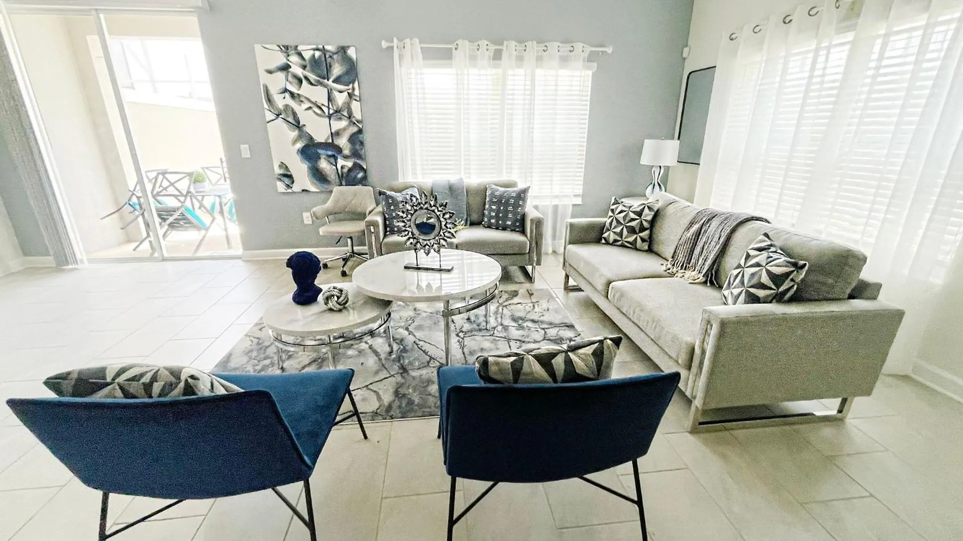 Luxury 5 Bedroom 4 Bath Private Pool 227 Holiday home Kissimmee