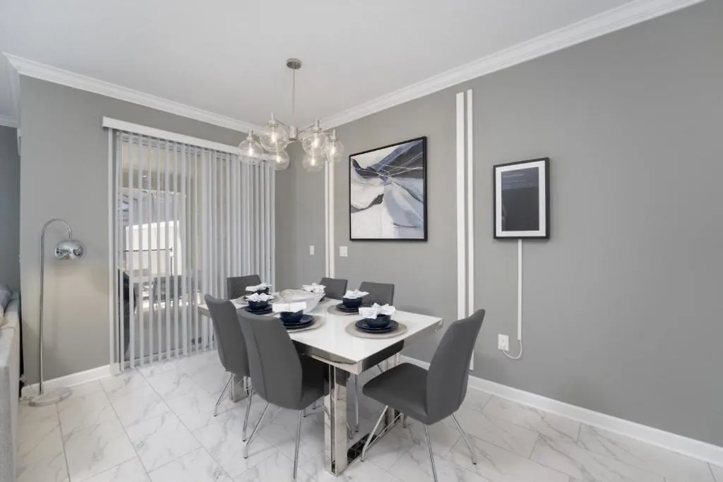 Luxury 4 Bedroom 3 Bath Pool 271 펜션 *