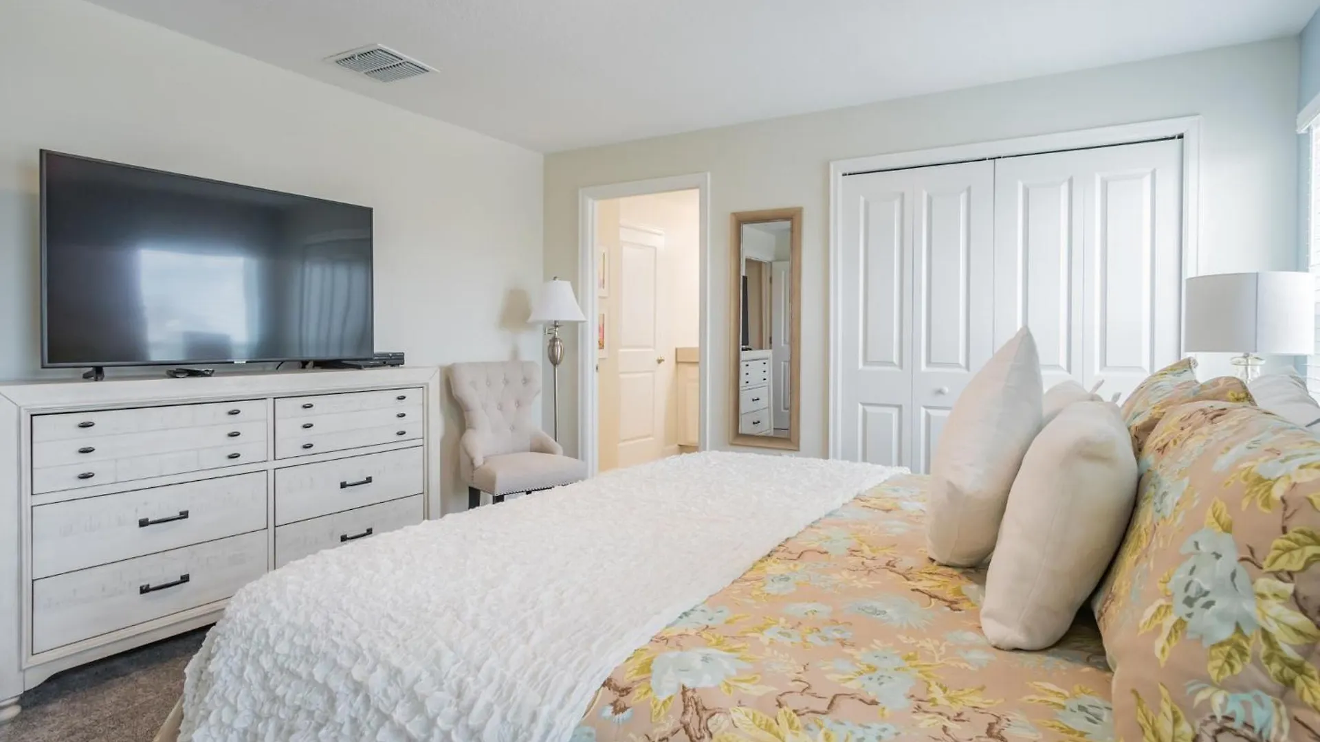 Luxury 4 Bedroom 3 Bath Pool 136 * Kissimmee