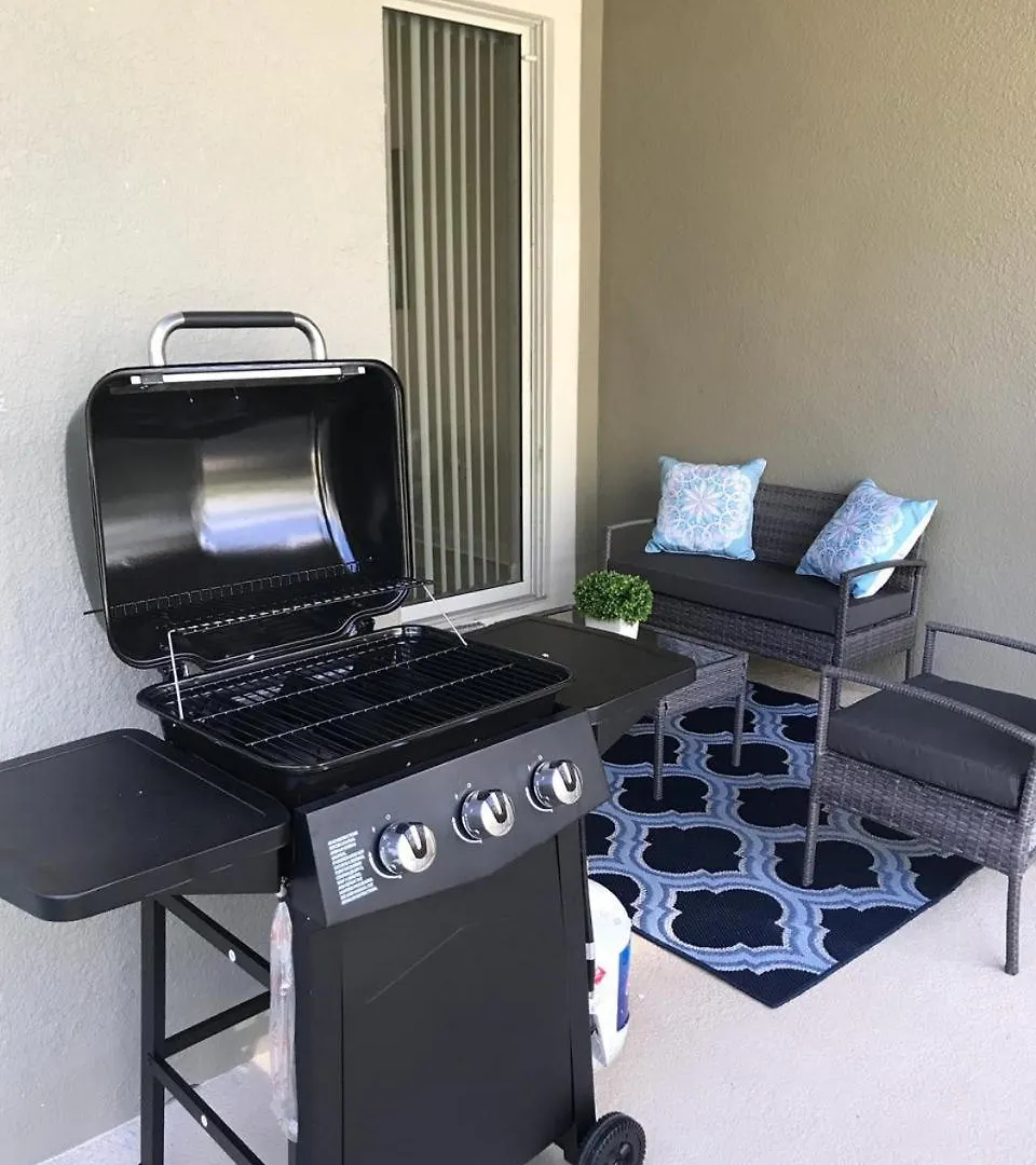 Holiday home Luxury 4 Bedroom 3 Bath Pool 153 *