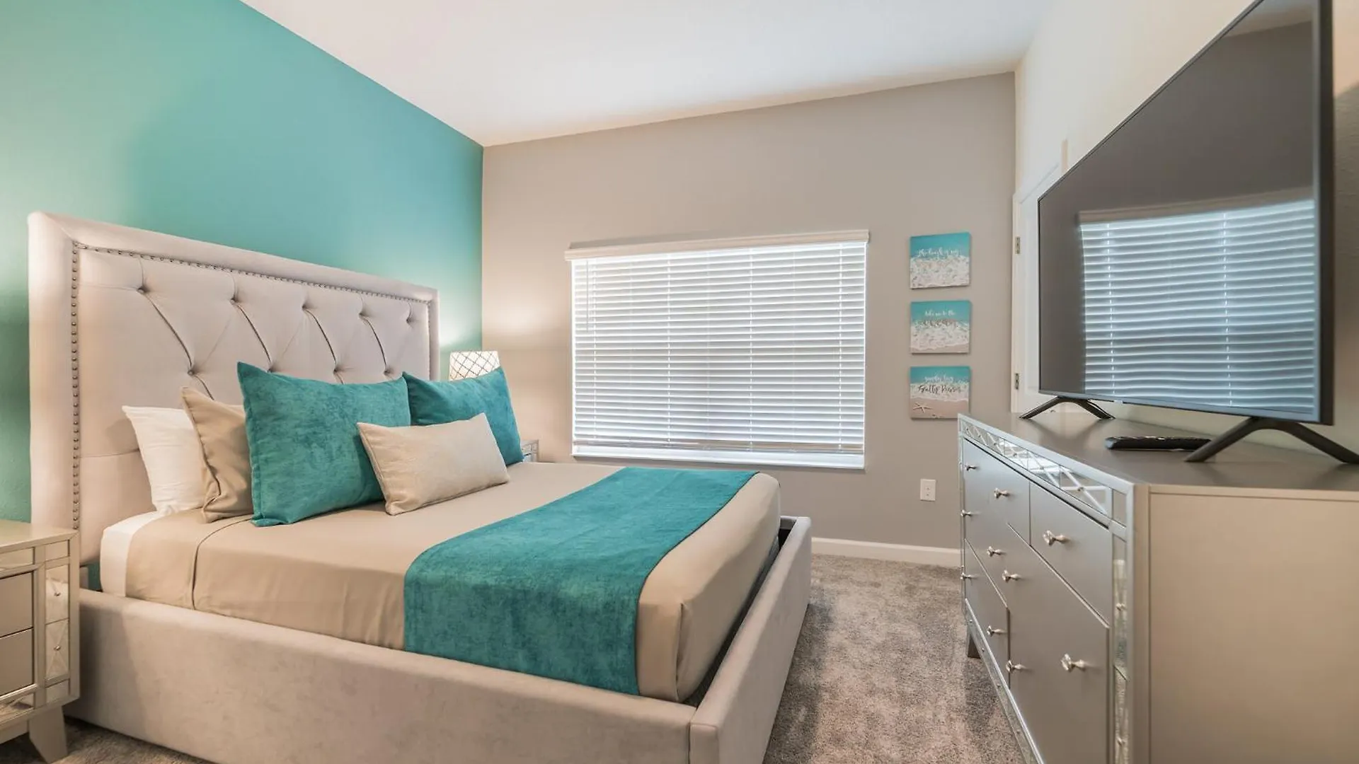 Luxury 4 Bedroom 3 Bath Pool 153 *