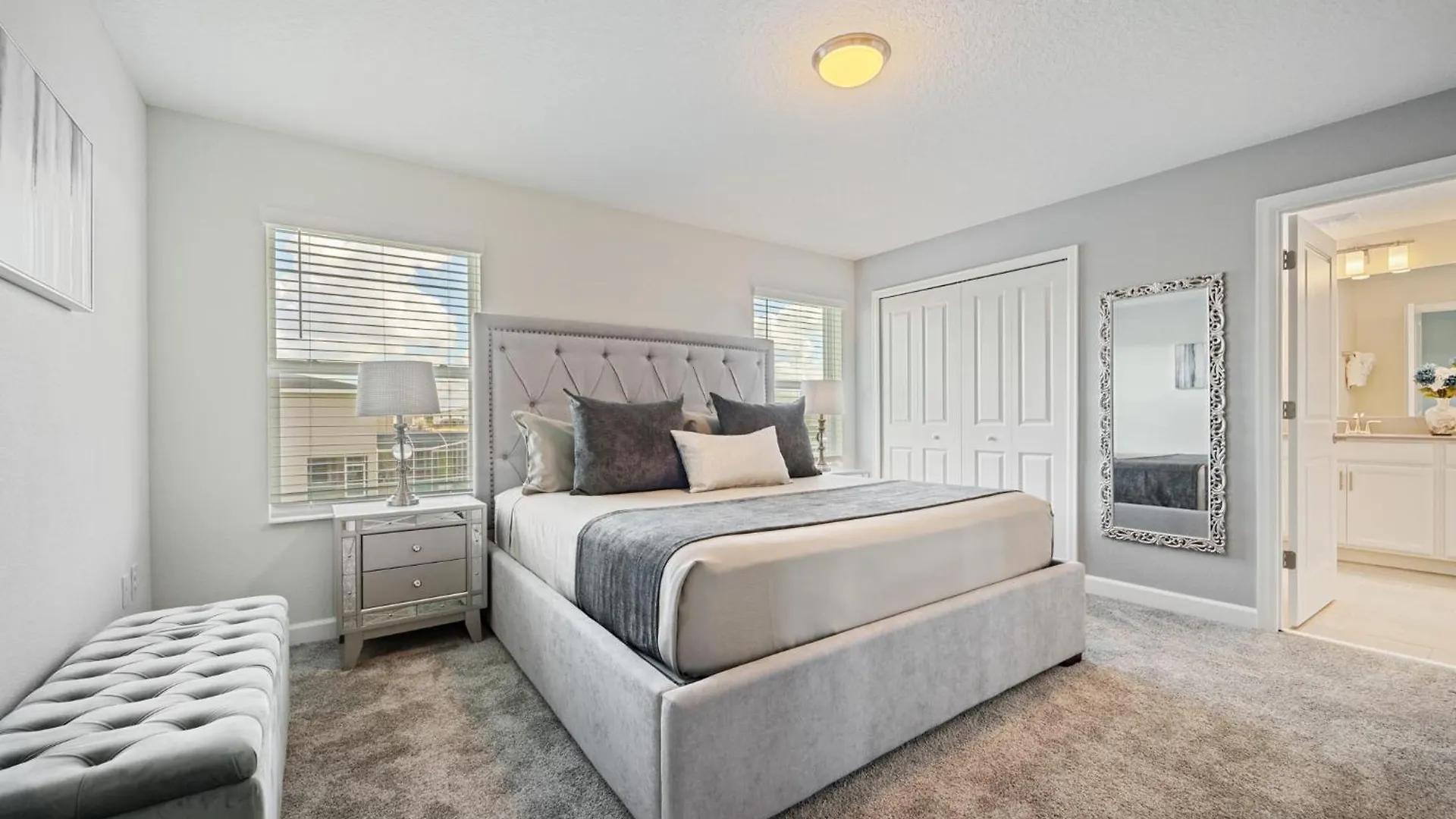 Luxury 4 Bedroom 3 Bath Pool 153 Holiday home Kissimmee