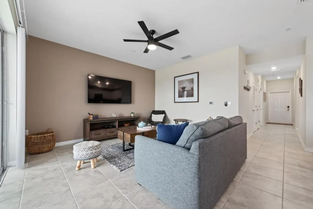 Luxury 2bd 2 Bath 254 Holiday home