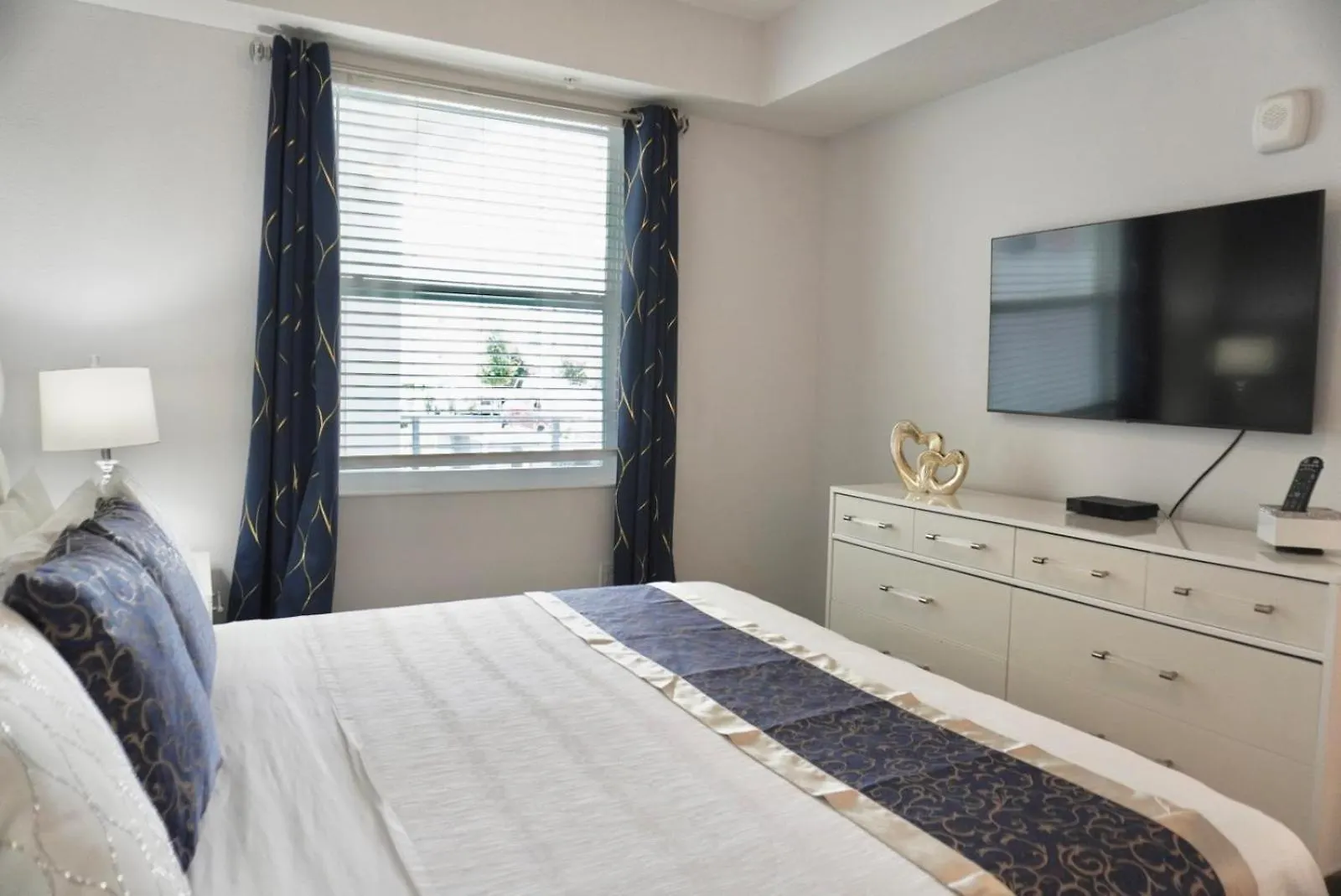 Holiday home Luxury 2bd 2 Bath 245 *