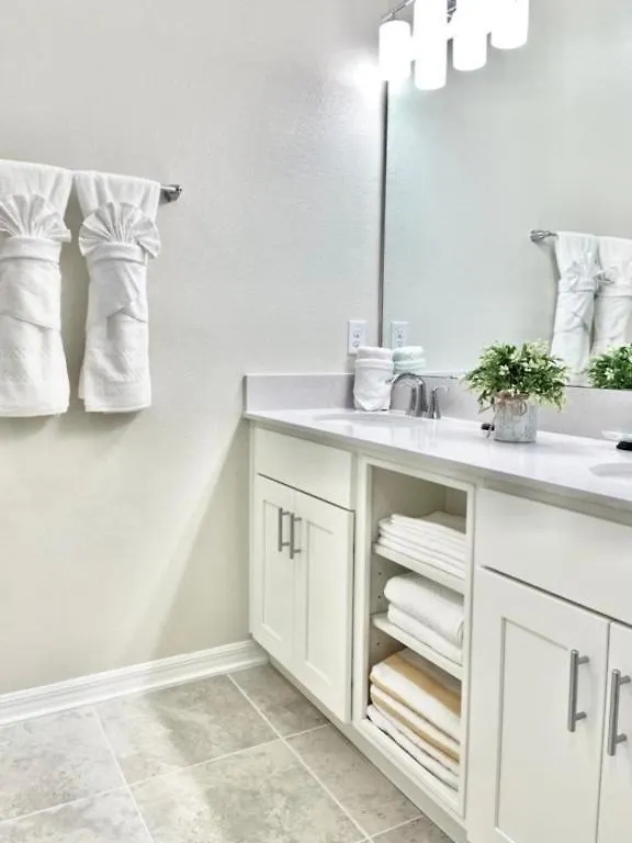 Holiday home Luxury 2bd 2 Bath 250