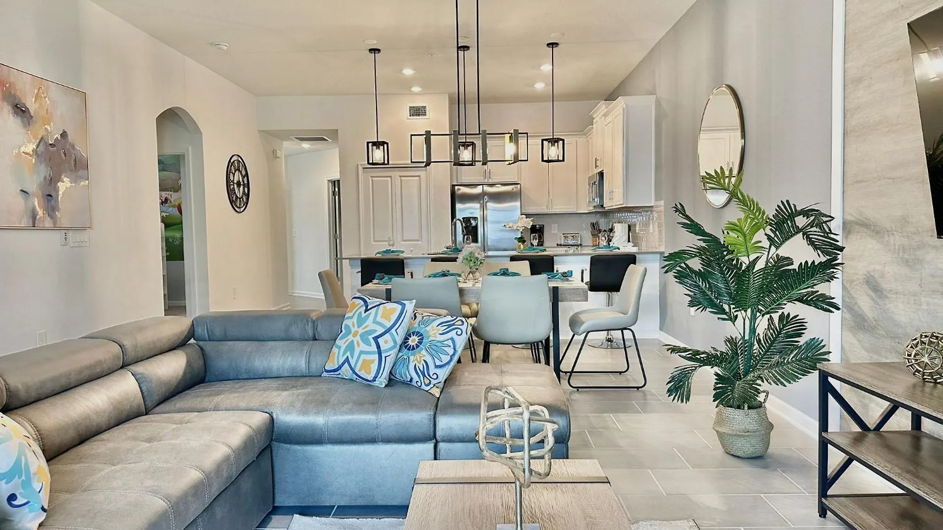 Brand New Luxury 2 Bedroom 321