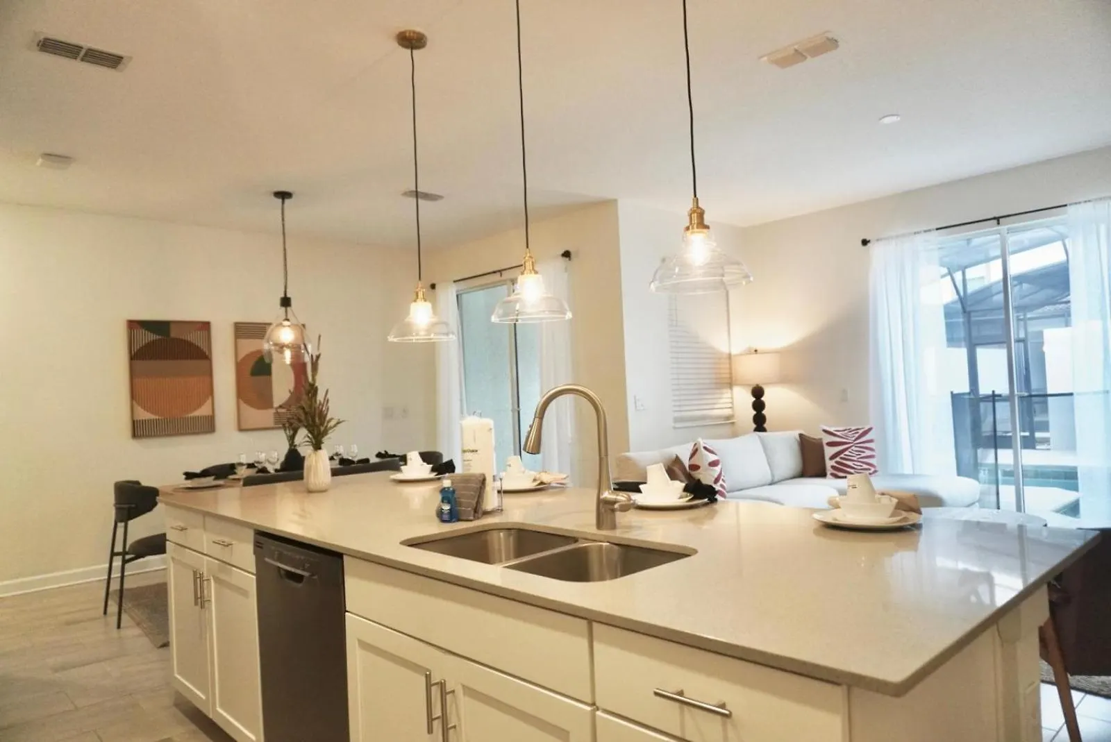 Holiday home Beautiful 4bd 3bath Pool Townhome Near 36