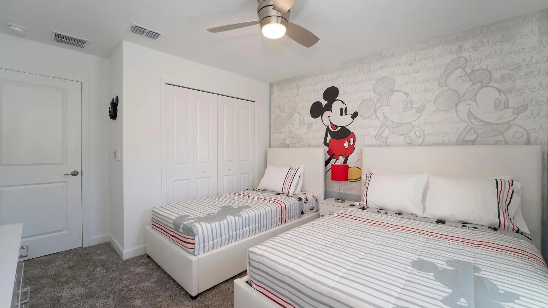 4 Bedrooms