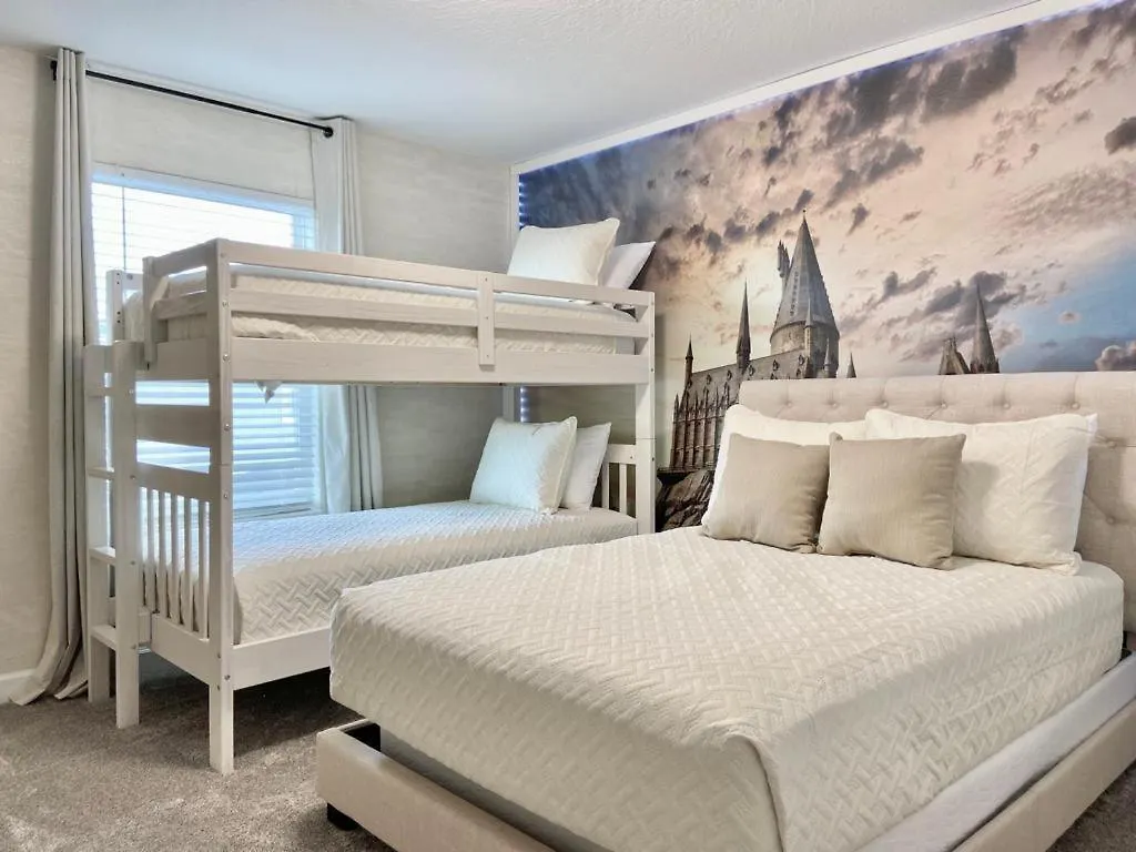 Beautiful 4 Bedroom 3 Bath Pool Townhome 280 Kissimmee