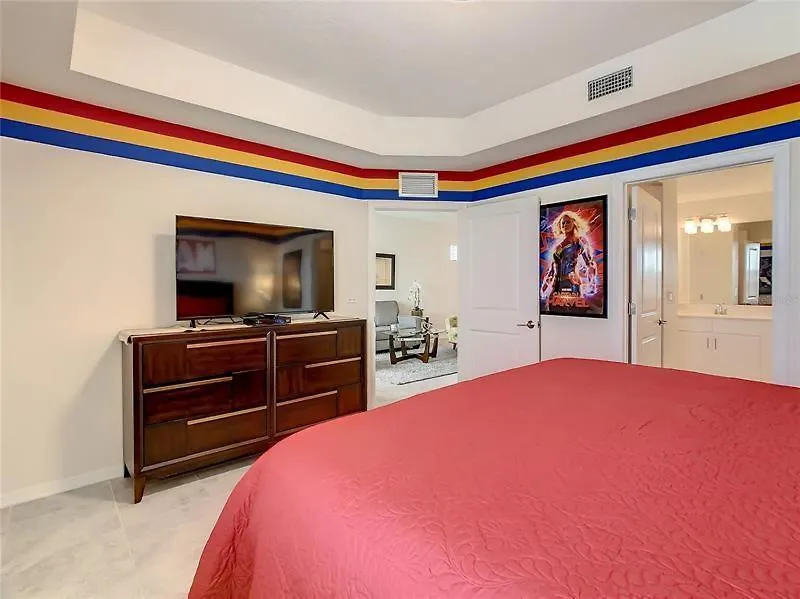 Beautiful 3bed 2bath Close To Parks 344 *