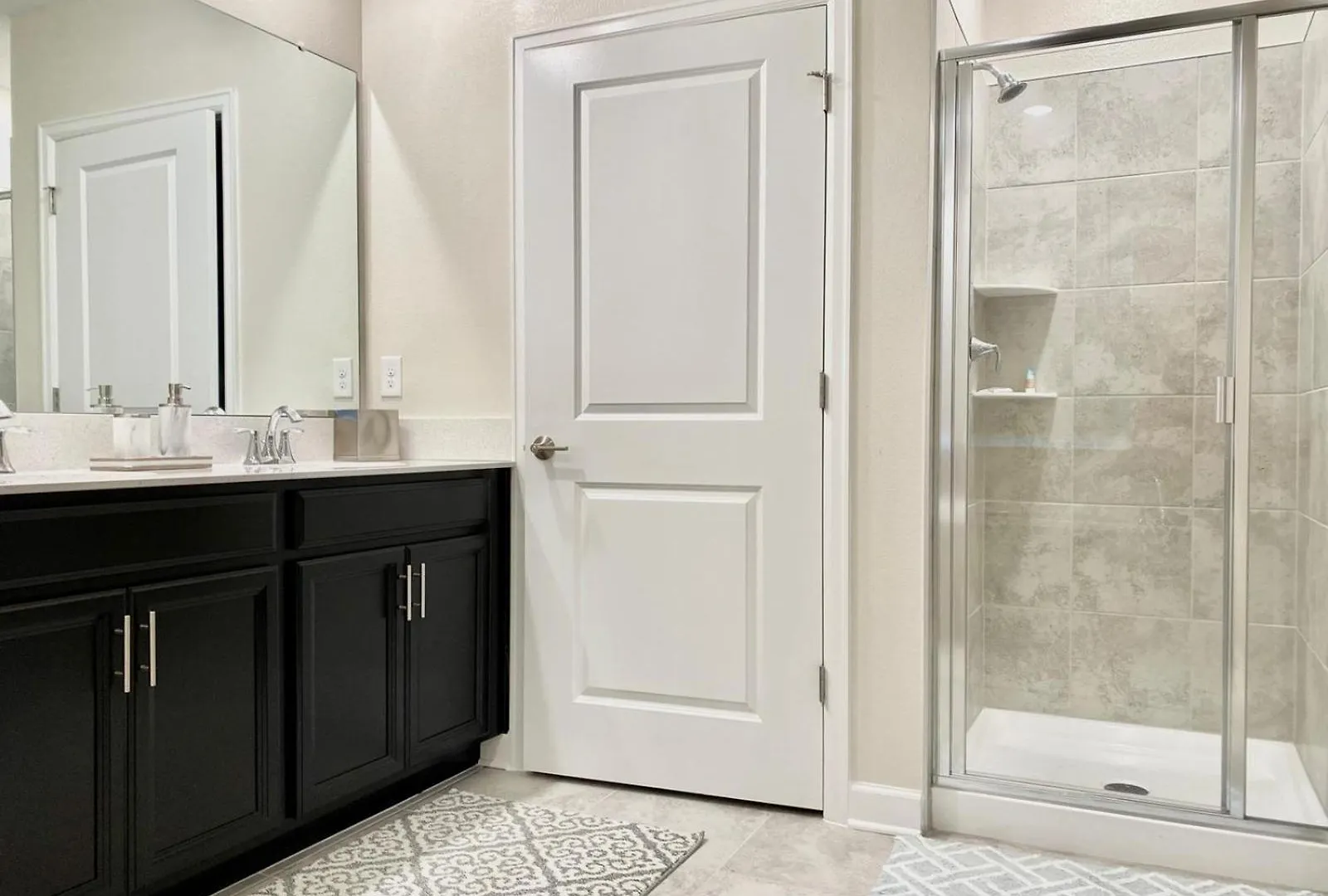 Luxury 2bd 2 Bath 221