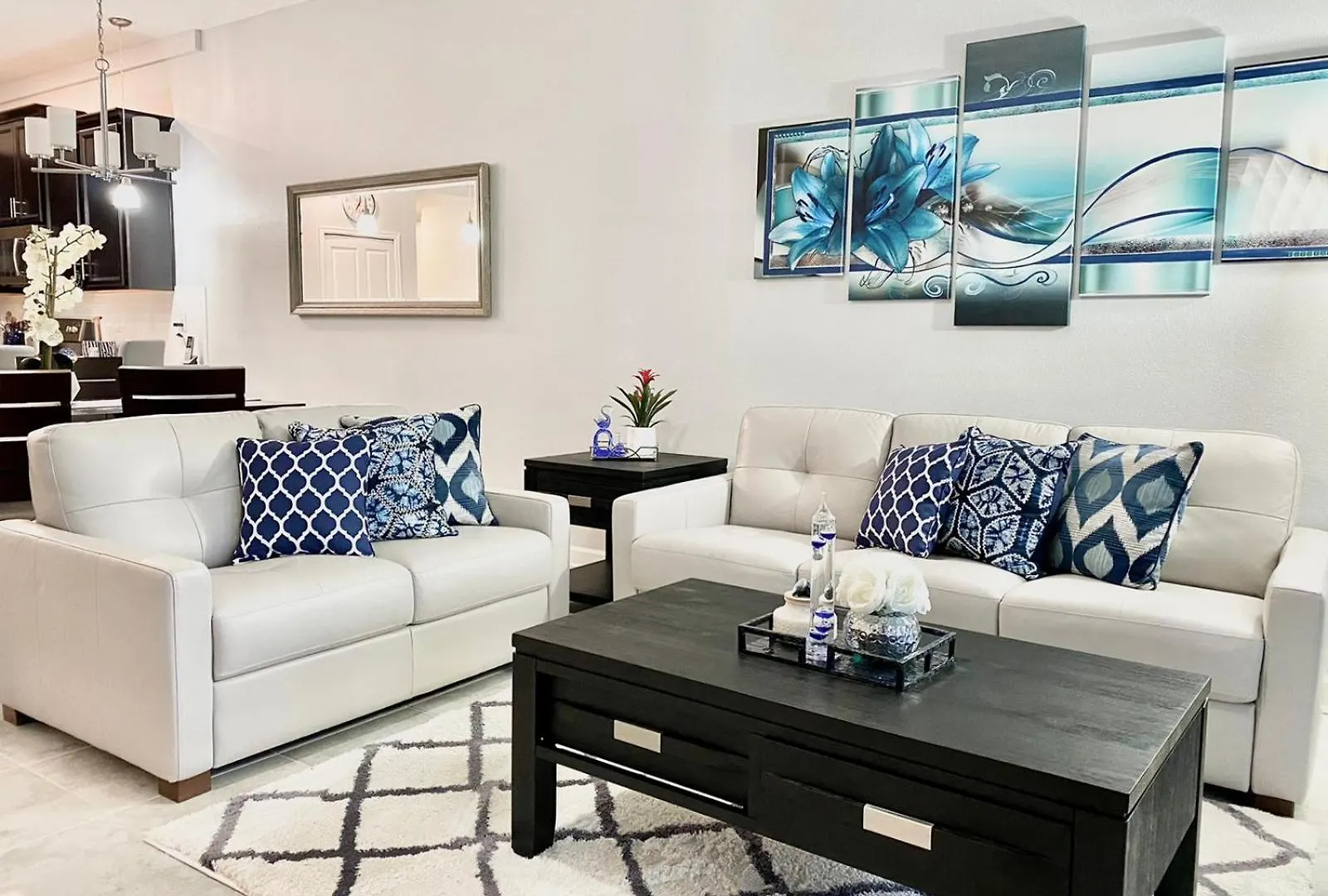 Luxury 2bd 2 Bath 221 *