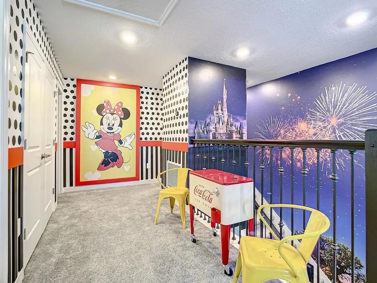 Villa Magical Mansion - 15 Min To - Storey