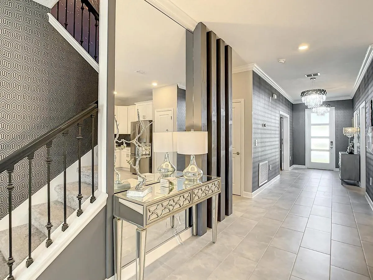 Magical Mansion - 15 Min To - Storey Villa