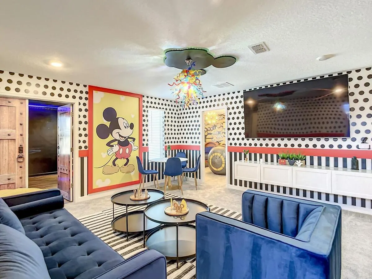 Villa Magical Mansion - 15 Min To - Storey