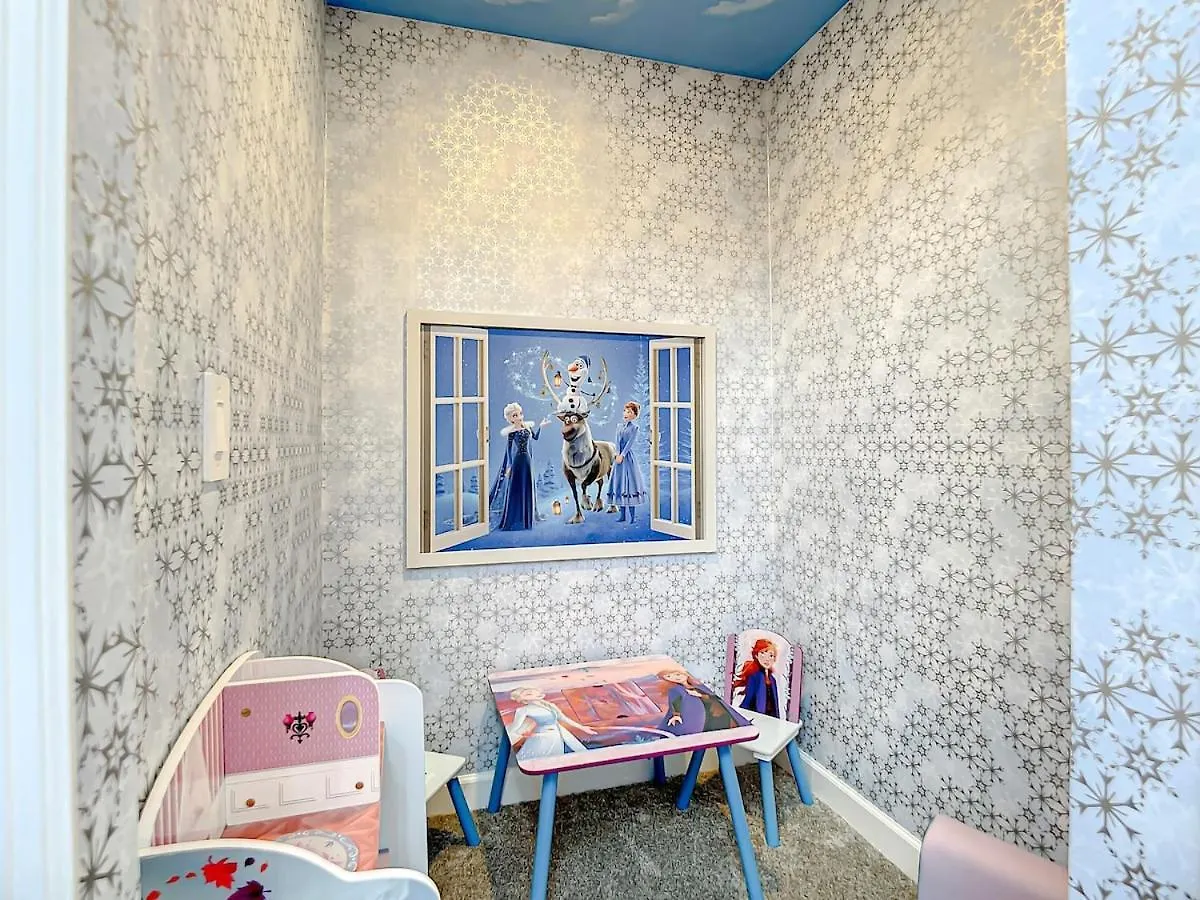 Magical Mansion - 15 Min To - Storey Kissimmee