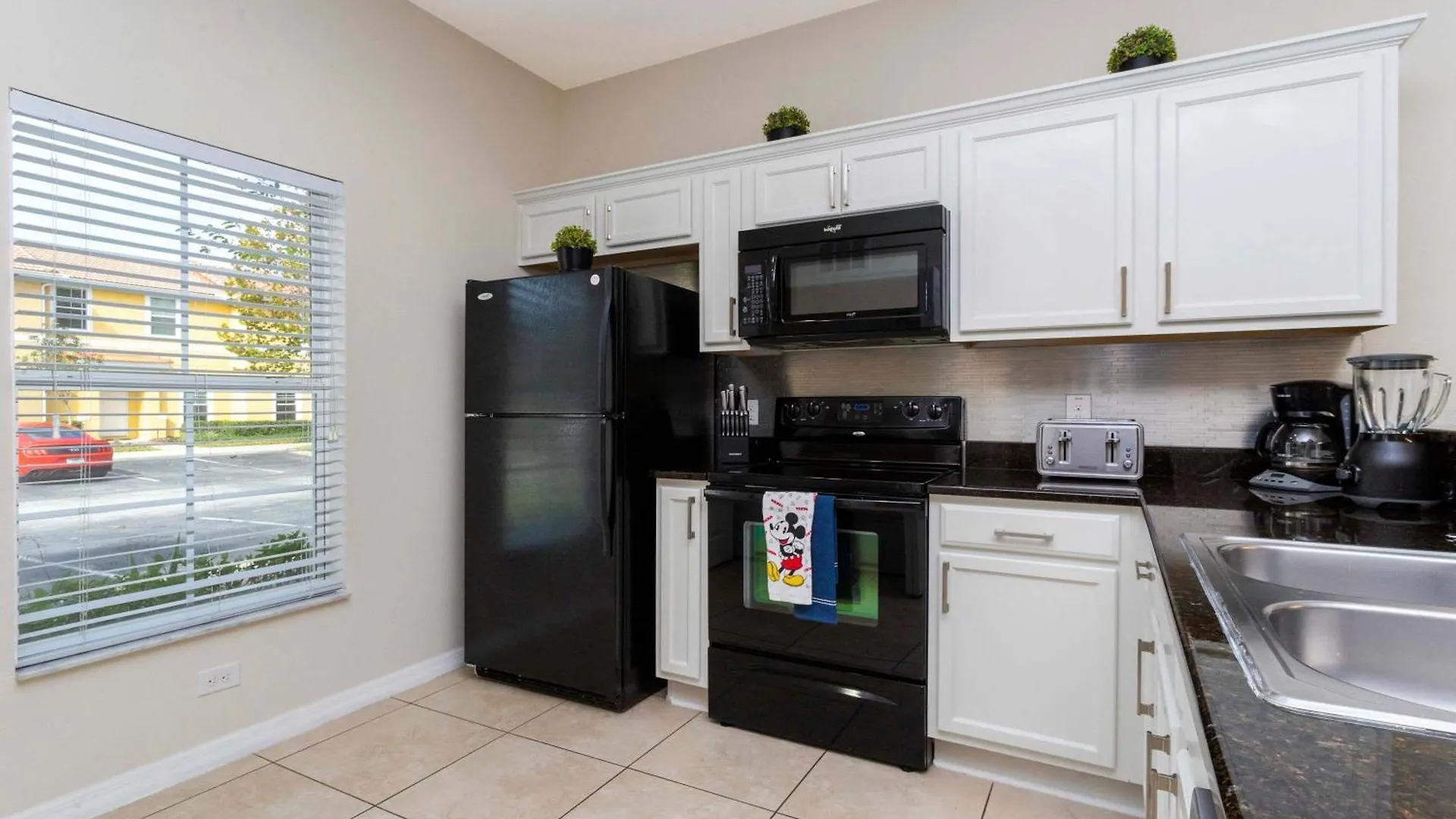 Three Bedrooms Townhome 3012