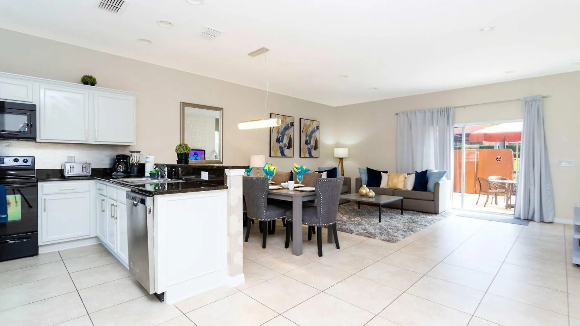 Three Bedrooms Townhome 3012 Holiday home