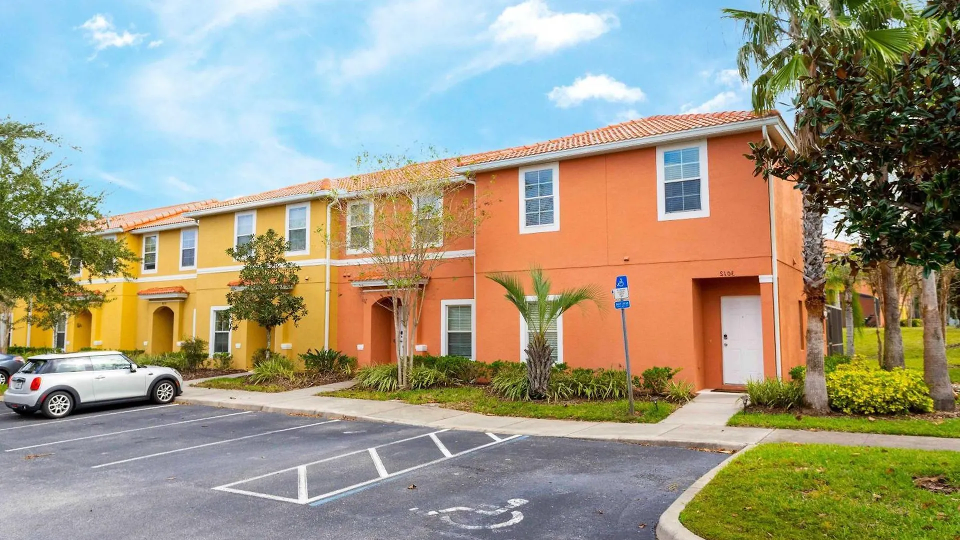 Three Bedrooms Townhome 3012 * Kissimmee