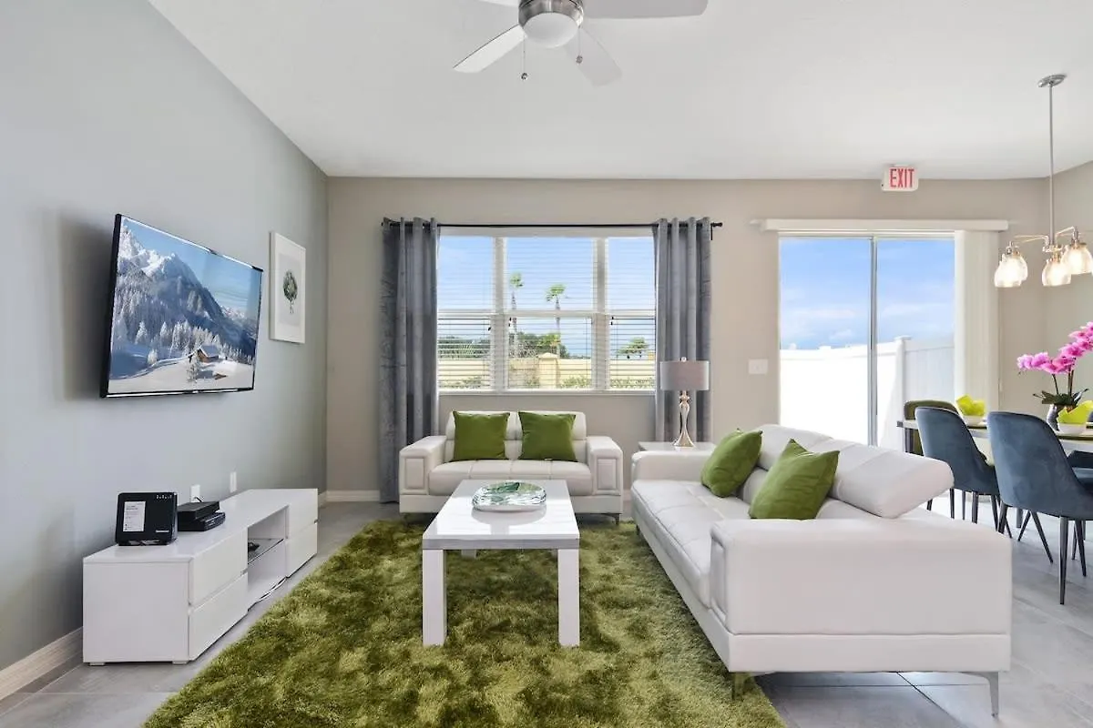 Family Friendly Four Bedrooms 5147a Holiday home *
