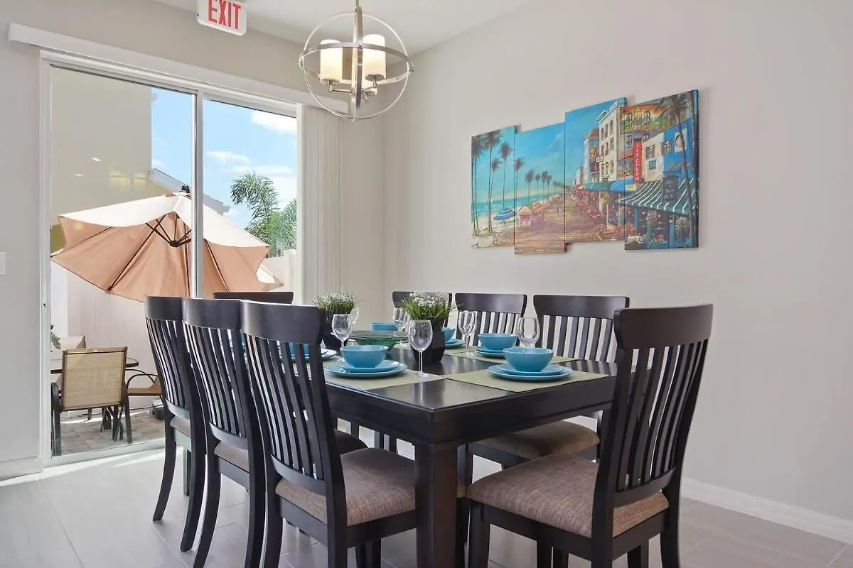 Four Bedroom W/ Gameroom 5152a *