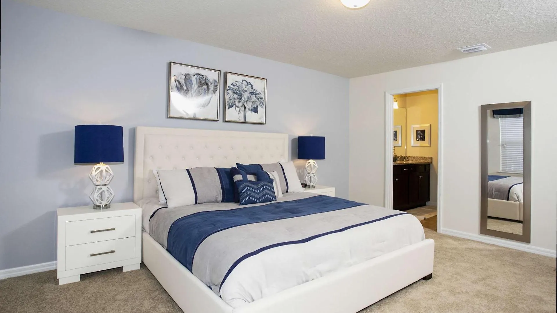 Luxury 5 Bedroom W/ Private Pool Close To 8875 Holiday home *