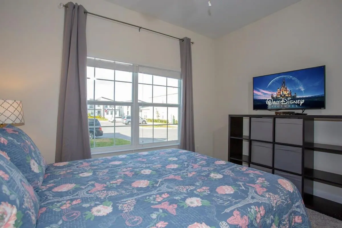 Stunning 5 Bd W/ Pool Close To 4822 * Kissimmee