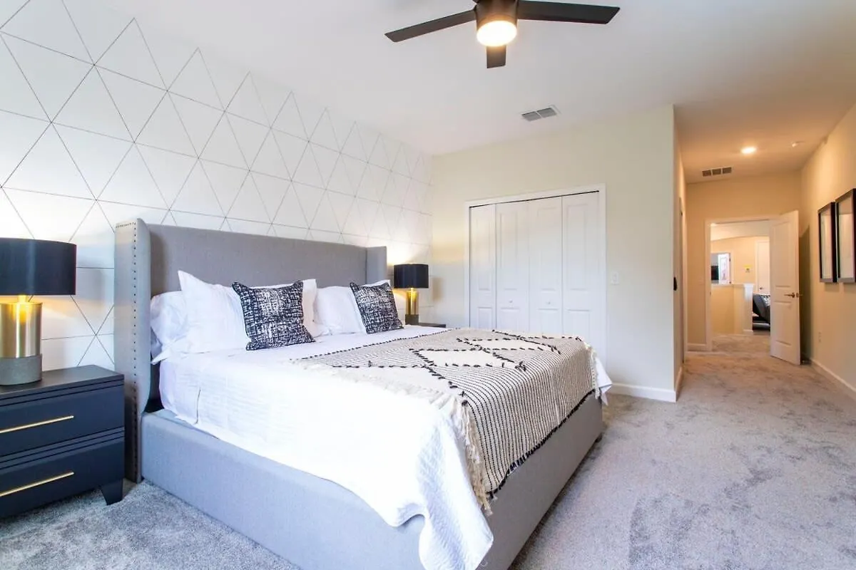 Stunning 5 Bd W/ Pool Close To @ Storey 2767 Σπίτι διακοπών