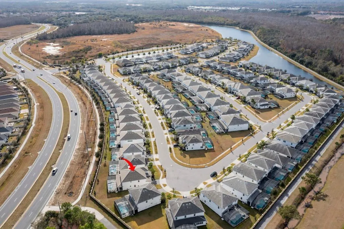 Stunning 7 Bd Close To W/ Pool @ Sonoma 2639 Kissimmee