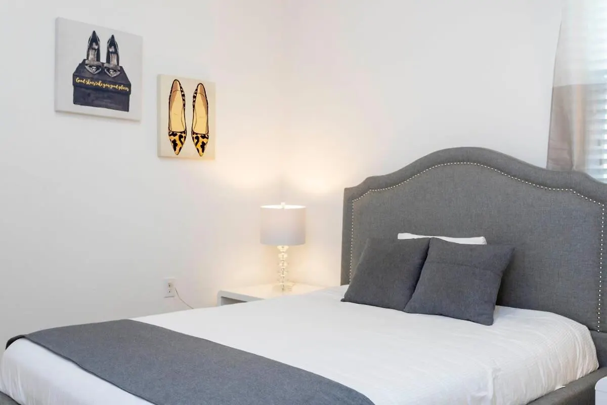 Stunning 7 Bd Close To W/ Pool @ Sonoma 2639 Holiday home *