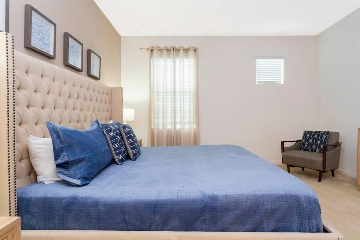 Holiday home Stunning 7 Bd Close To W/ Pool @ Sonoma 2639