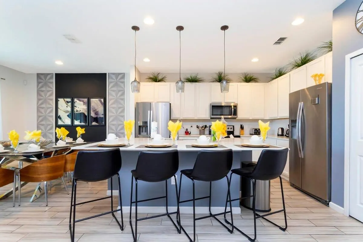 Holiday home Stunning 7 Bd Close To W/ Pool @ Sonoma 2639 *