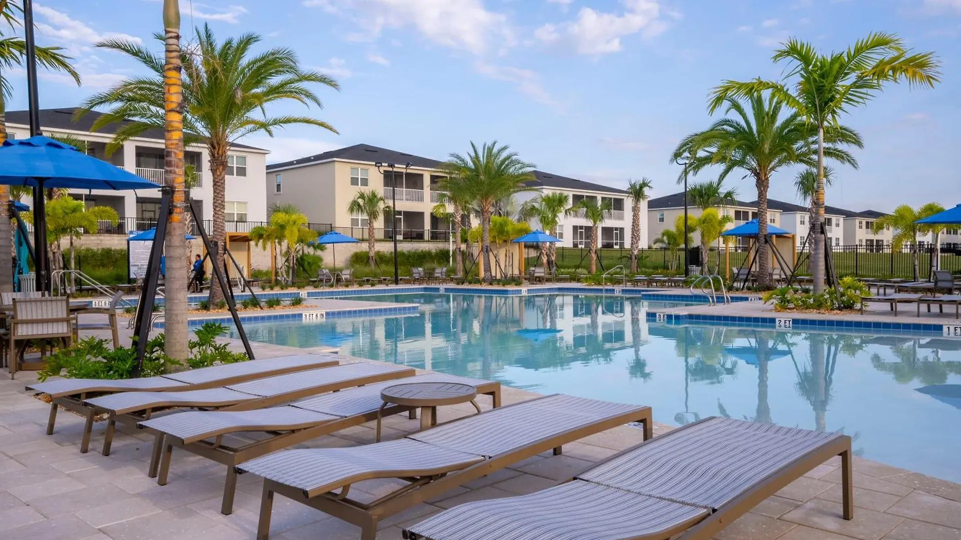 Stunning 4 Bd W/ Pool Close To @ Champions Gate 990 Σπίτι διακοπών Kissimmee