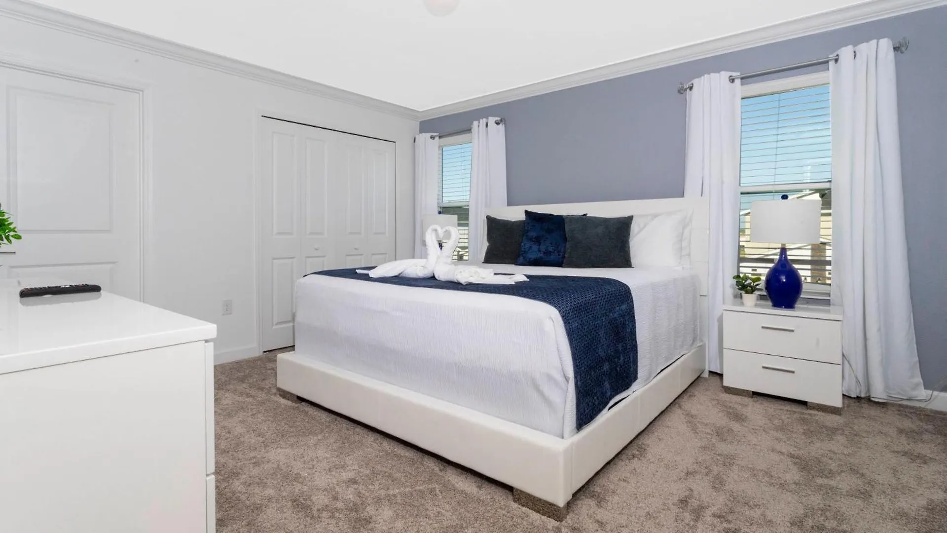 Stunning 4 Bd W/ Pool Close To @ Champions Gate 990 Kissimmee