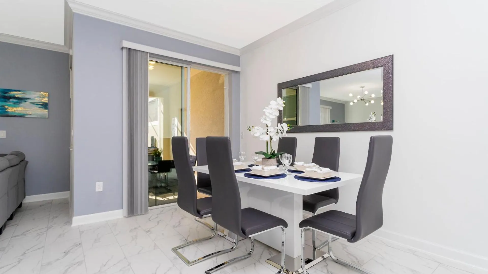 Stunning 4 Bd W/ Pool Close To @ Champions Gate 990