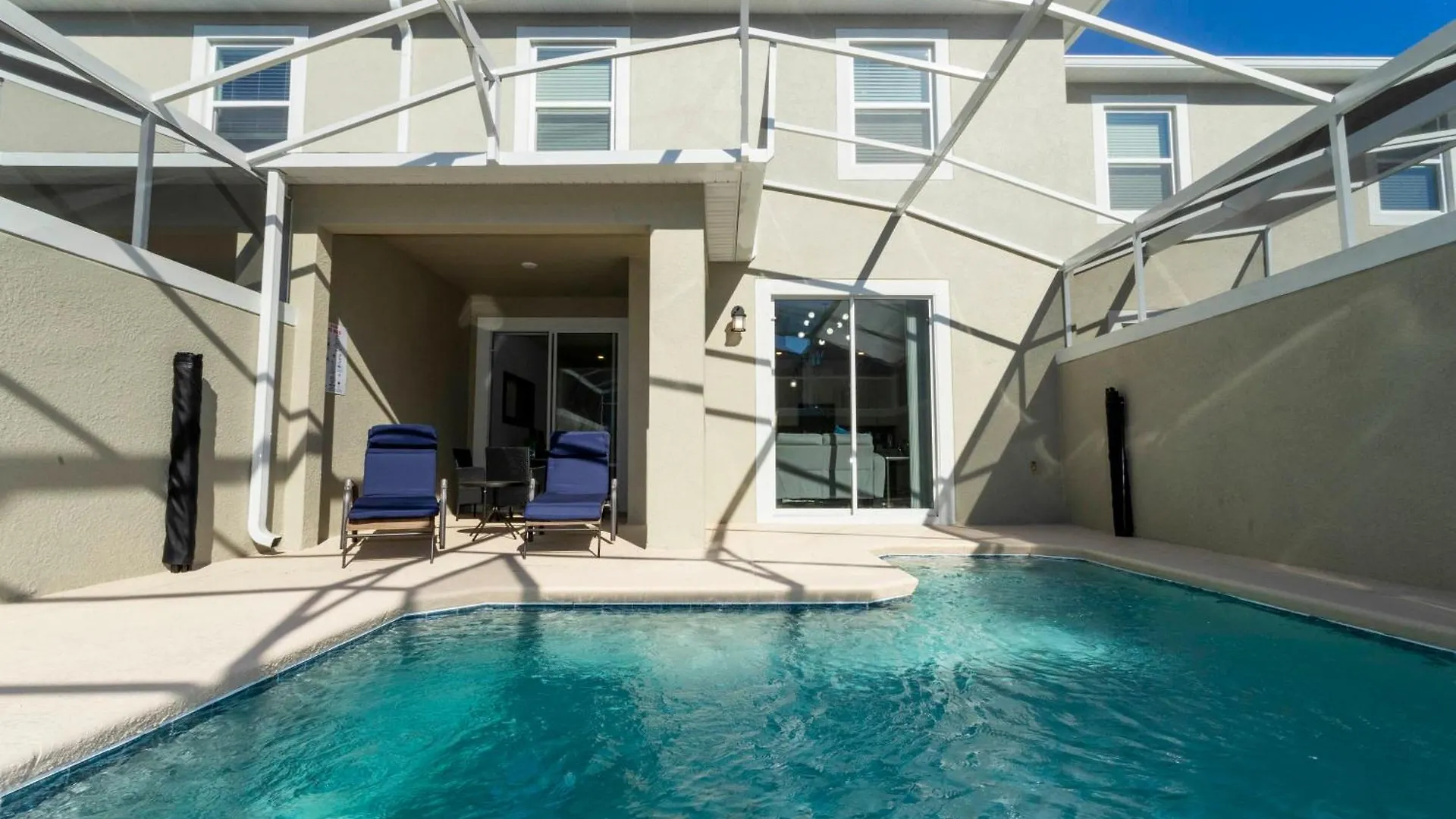 Stunning 4 Bd W/ Pool Close To @ Champions Gate 990 *