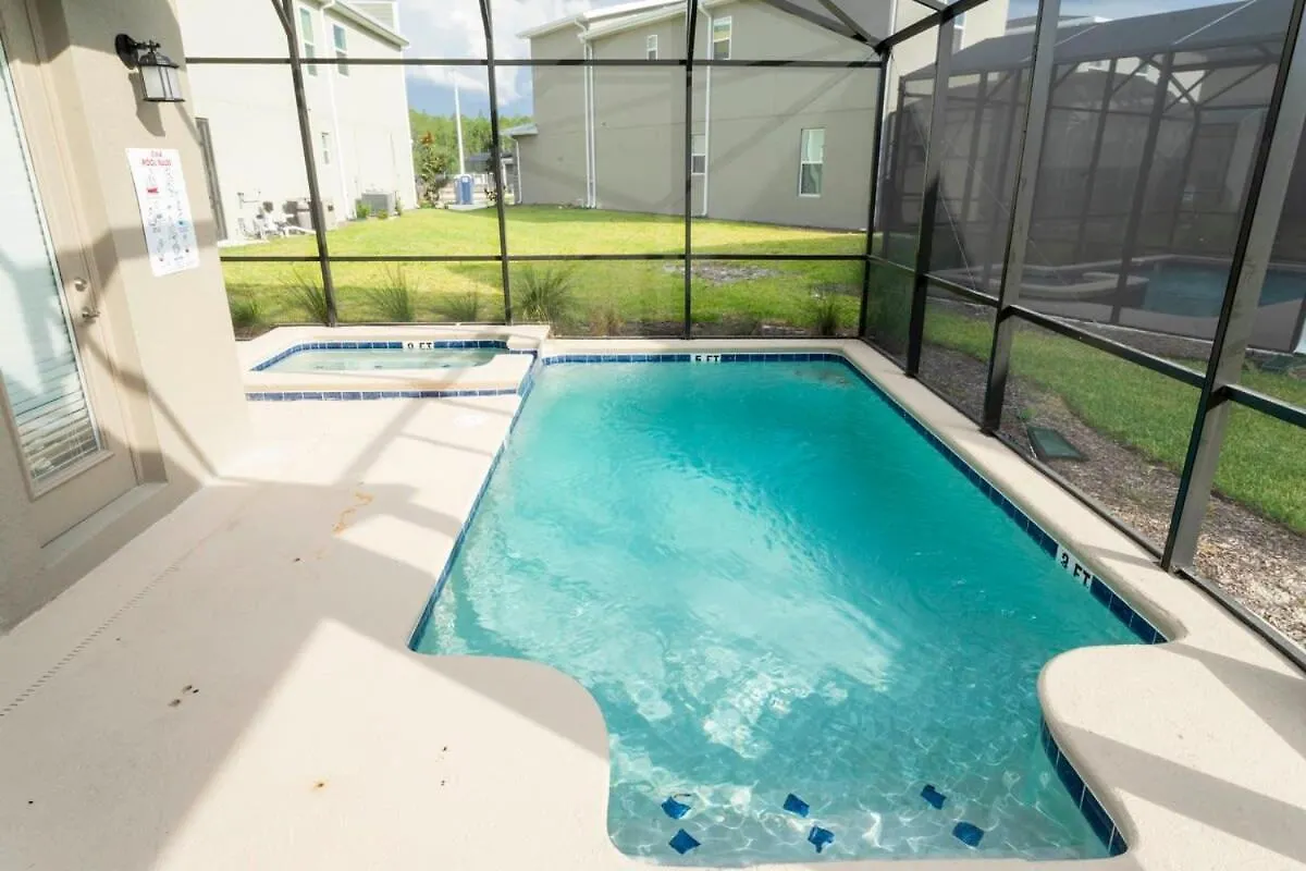 Stunning Family Friendly 5 Bd W/ Pool Close To @ Storey 4242 Дом отдыха