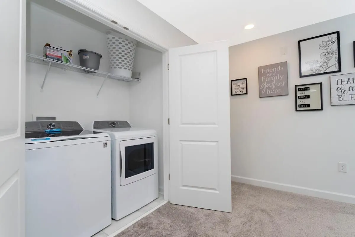Joyful 8bd Single Family W Pool @champions Gate 9262 Kissimmee
