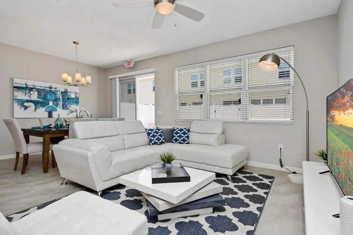 Holiday home Stunning 4 Bd W/ Gameroom Close To 5110k Kissimmee