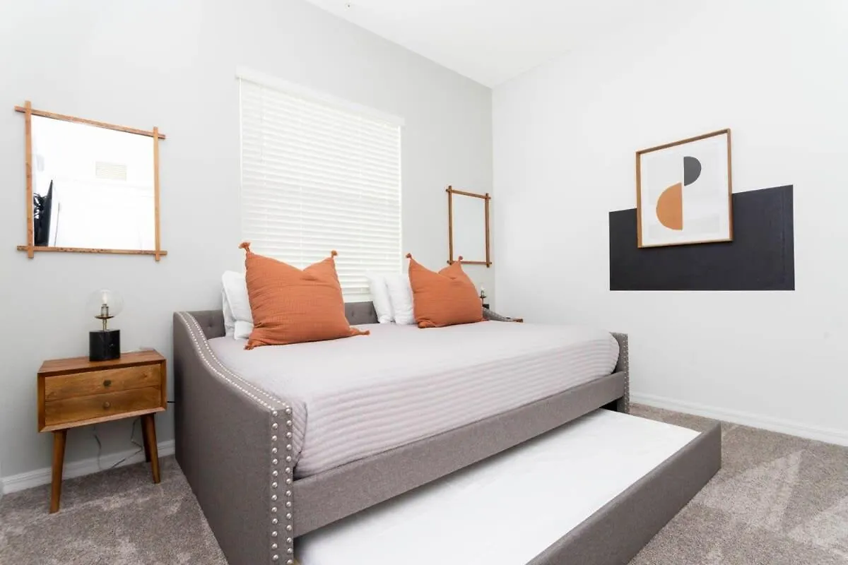Gorgeous 2bd Apto Close To @ Storey 404 3191 *
