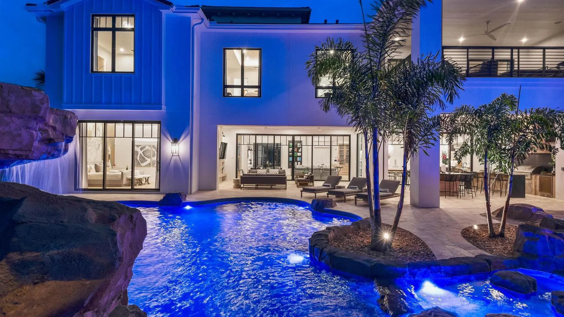Morlando Space Mansion-tt469