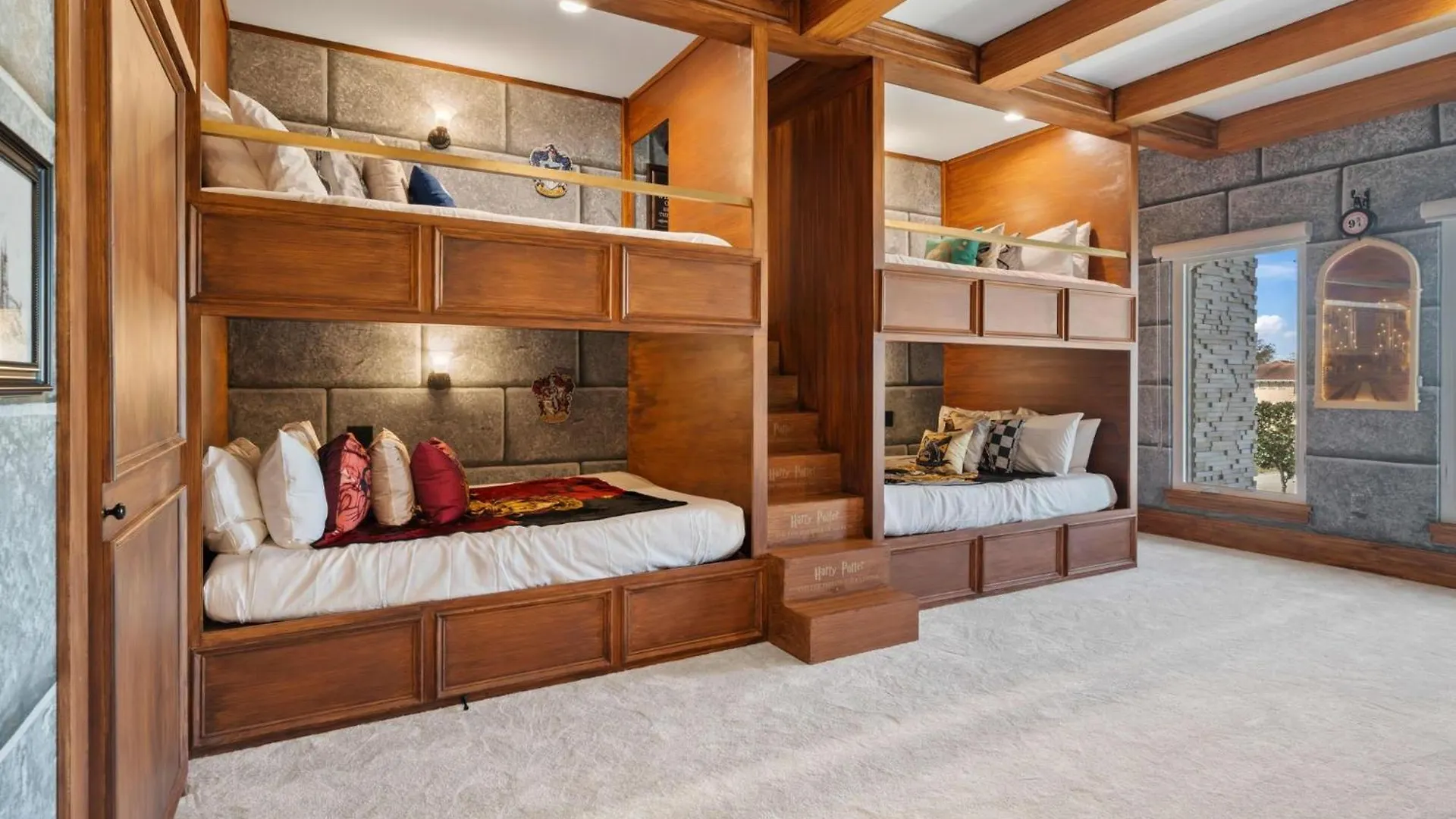 The Regal Manor-tt486 Holiday home *