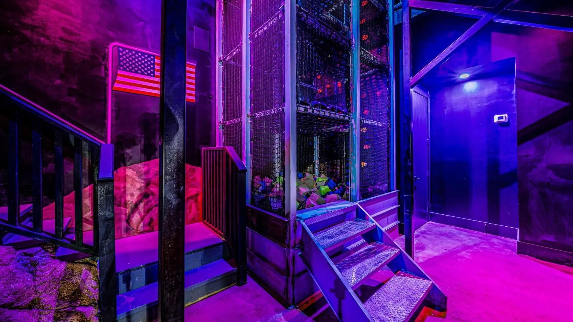 Morlando Space Mansion-tt469 *