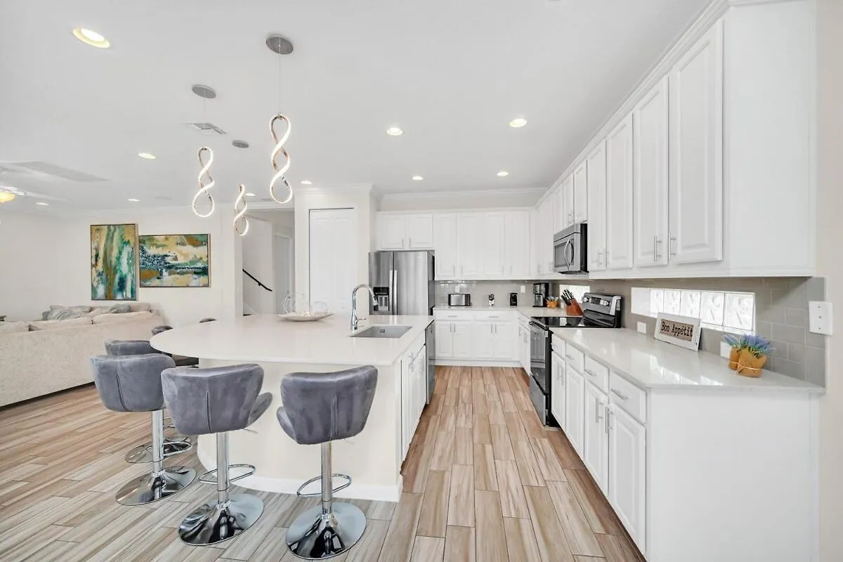 Villa 6bd, Un-suite, Pool, Spa, Grill Kissimmee