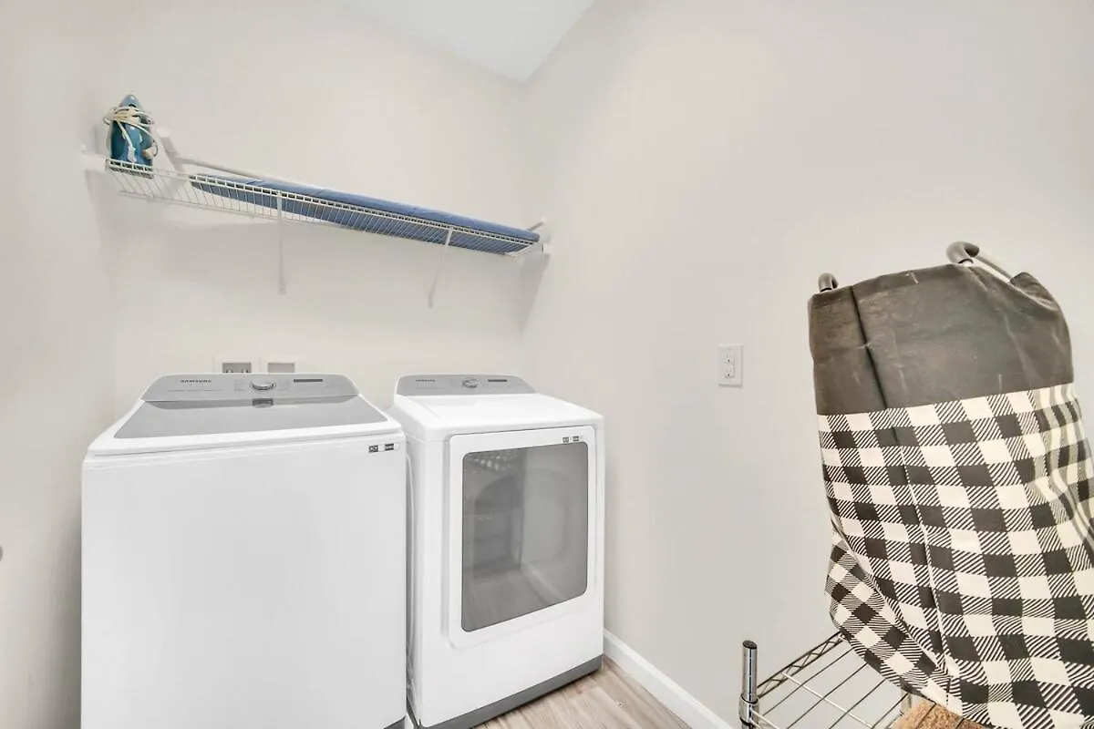 Villa 6bd, Un-suite, Pool, Spa, Grill Kissimmee